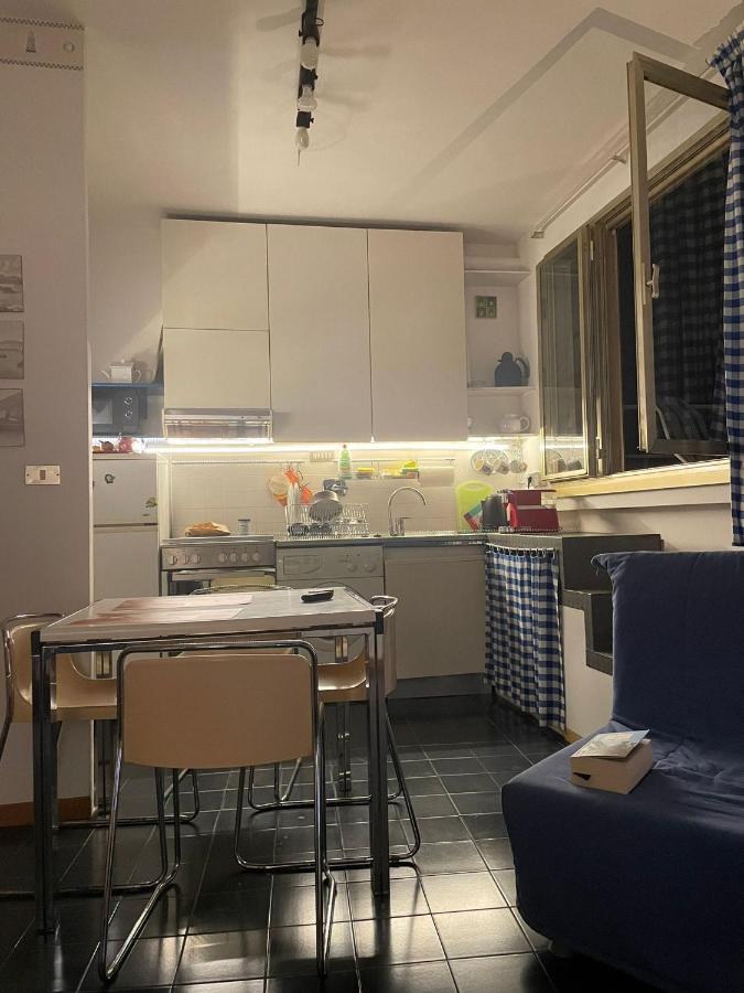 Monolocale Baia Dei Delfini Διαμέρισμα Πόρτο Βένερε Εξωτερικό φωτογραφία